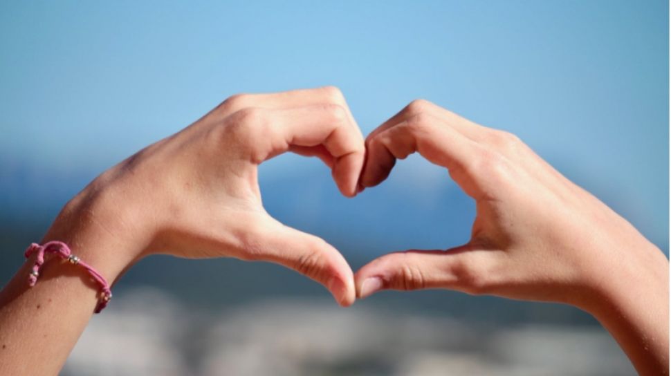 Cara Menjawab Ucapan Cinta, Sayang dan Suka dalam Bahasa Arab